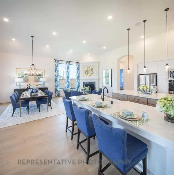 837 Bridle Path Parkway, Aubrey, TX 76227