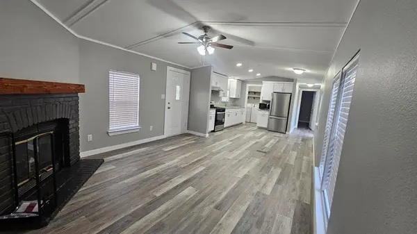 546 Ripy Road, Ponder, TX 76259