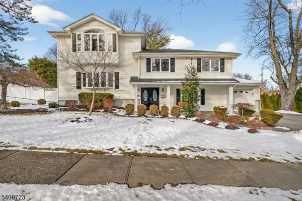 90 Birchwood Ter, Wayne Twp., NJ 07470