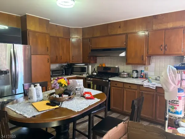 462-464 15Th Ave, Paterson City, NJ 07504