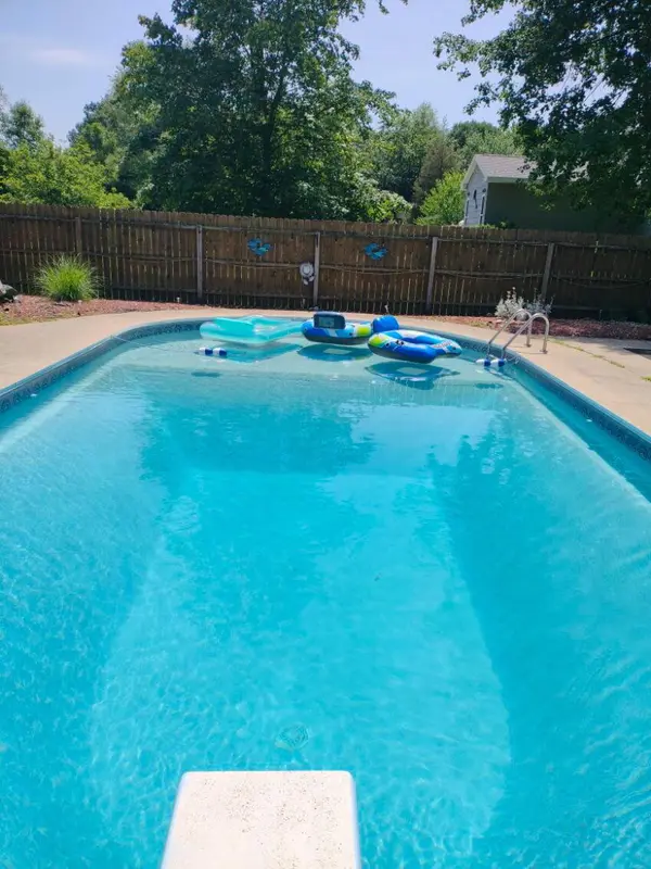 544 Terry ST, Muskegon Twp, MI 49442