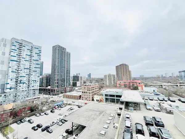 5 Defries ST, Toronto C08, ON M5A 3R4