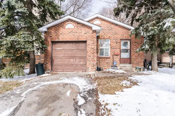 42 Plumridge CT, Ajax, ON L1S 3Z8