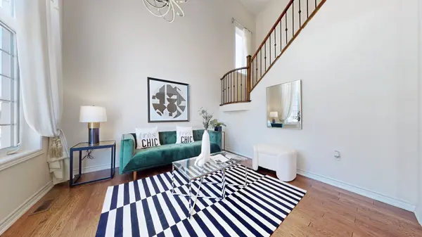 68 Alf Neely WAY, Newmarket, ON L3Y 0C6