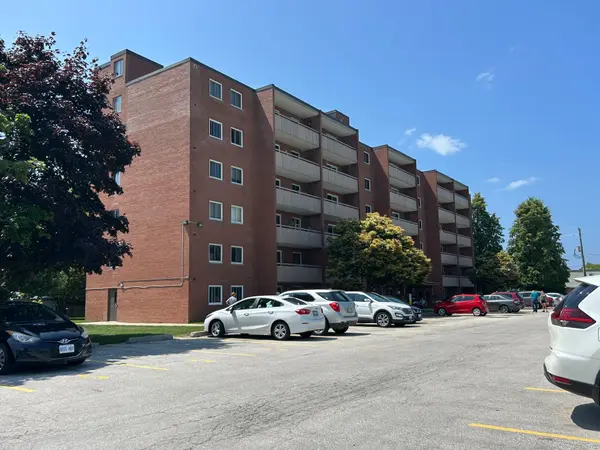 460 Ontario ST #202, Collingwood, ON L9Y 4E5