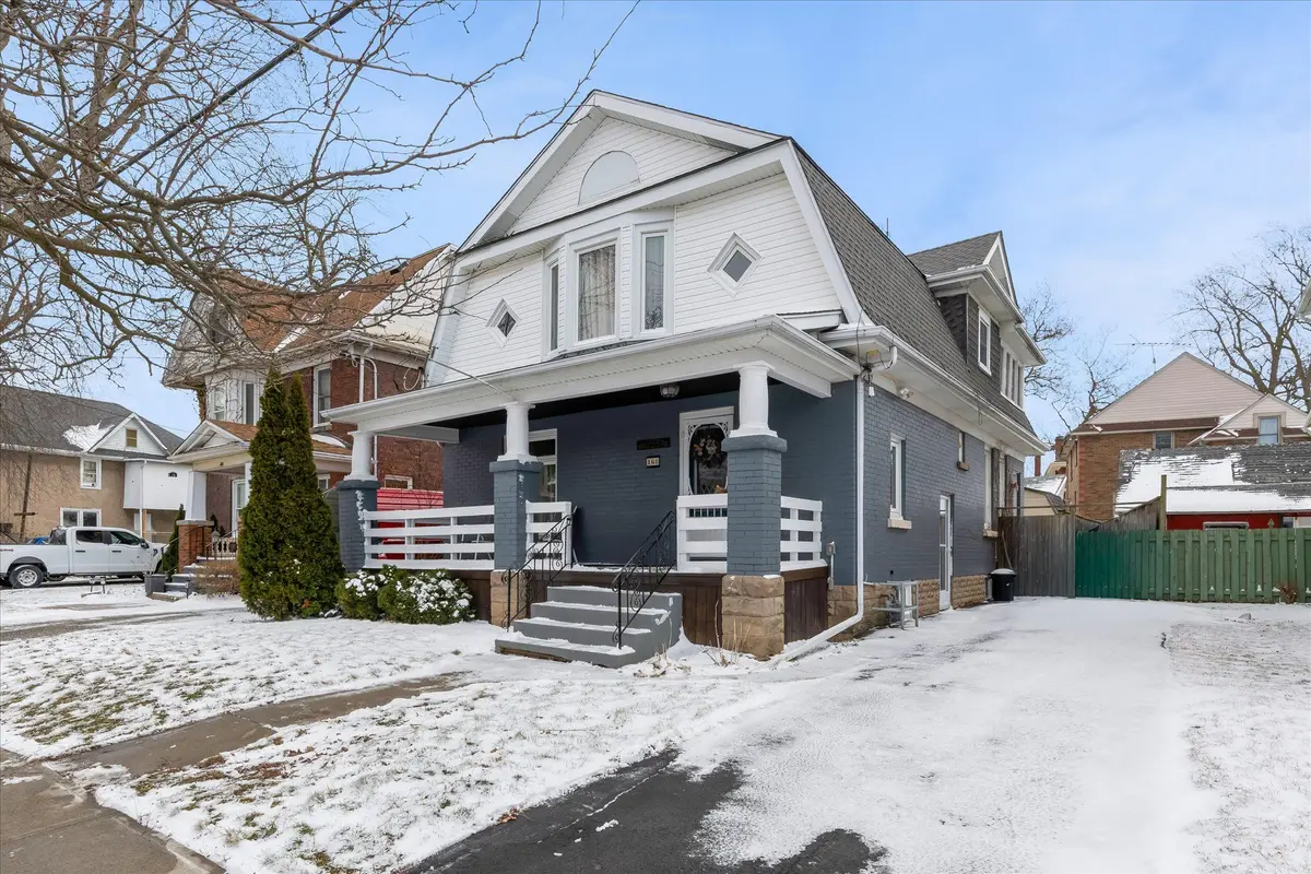 168 Denistoun ST, Welland, ON L3C 1V5