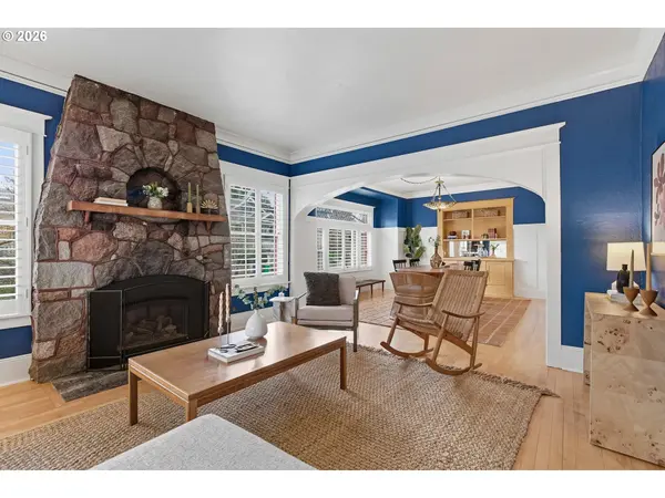 5228 SE LINCOLN ST, Portland, OR 97215