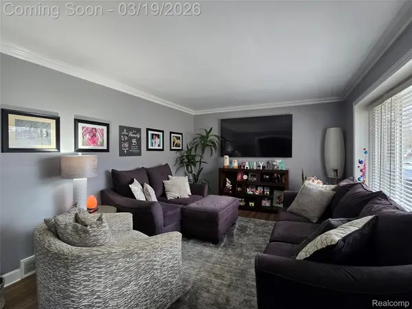 2909 Central BLVD, Highland Charter Township, MI 48380