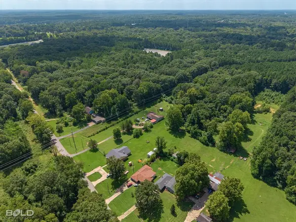 1 Bledsoe Road, Keithville, LA 71047