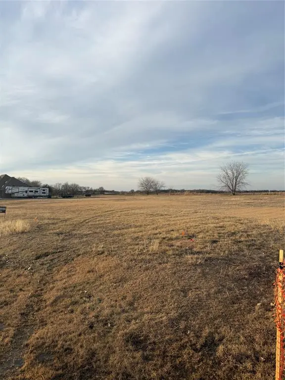 152 Whispering Winds Drive, Gunter, TX 75058