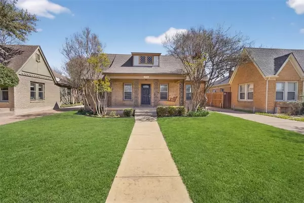 3315 Rogers Avenue, Fort Worth, TX 76109