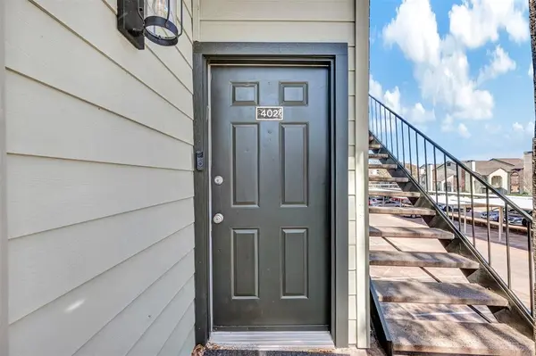 5981 Arapaho Road #402, Dallas, TX 75248