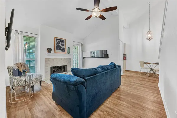 5981 Arapaho Road #402, Dallas, TX 75248