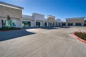 325 N Saginaw Boulevard, Saginaw, TX 76179