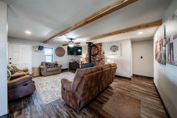 542 County Road 505, Abilene, TX 79601