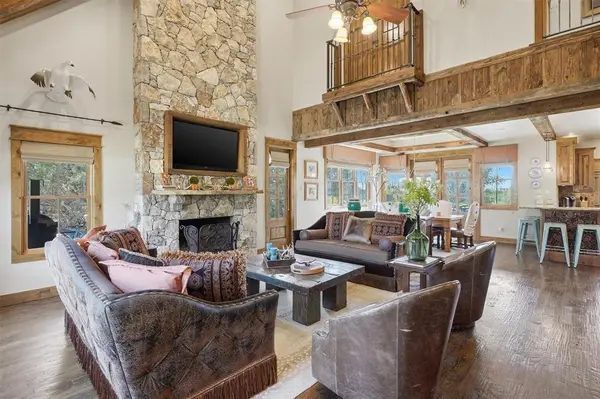 1671 Falls Creek Drive, Graford, TX 76449