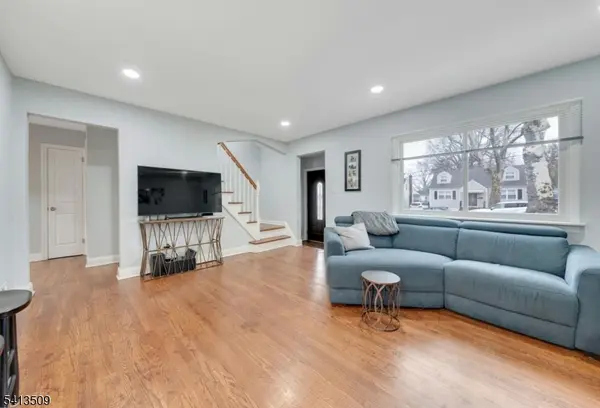 50 Henry St, Hasbrouck Heights Boro, NJ 07604