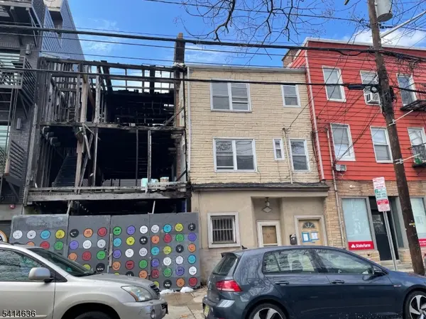 417 Monmouth St, Jersey City, NJ 07302