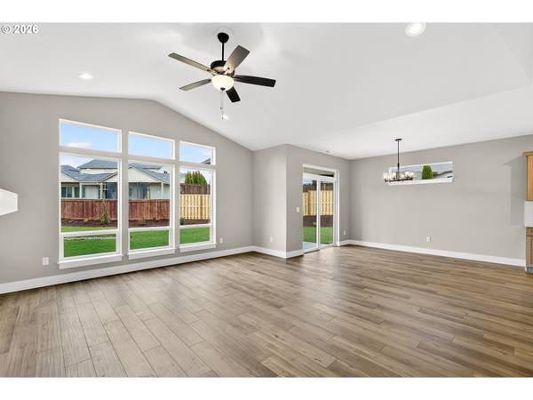 2027 E OTTER LOOP #68, La Center, WA 98629