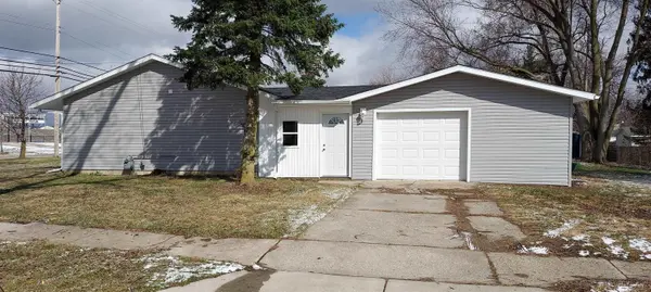 1169 Division ST, Adrian, MI 49221