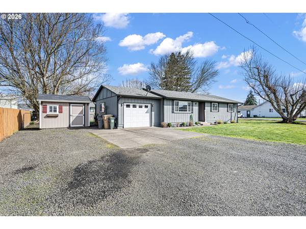 86 E 2ND ST, Halsey, OR 97348