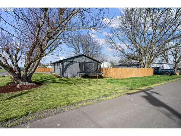 86 E 2ND ST, Halsey, OR 97348