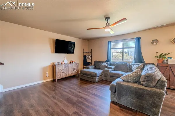 4027 Silver Star GRV, Colorado Springs, CO 80911