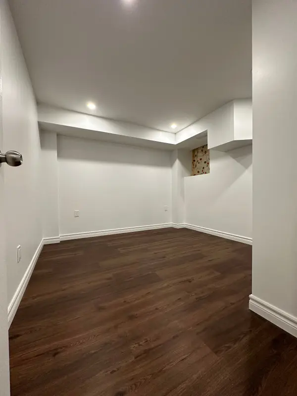 278 Shuter ST #BSMT, Toronto C08, ON M5A 1W3