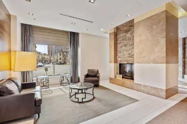 1235 Bayly ST #1415, Pickering, ON L1W 1L7