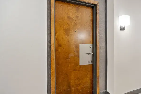 1235 Bayly ST #1415, Pickering, ON L1W 1L7