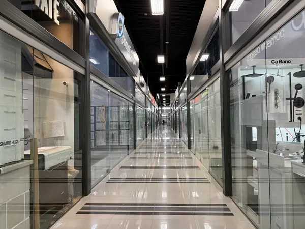 7250 Keele ST #251, Vaughan, ON L4K 1Z8