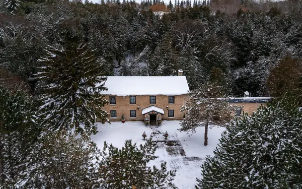 6 MillRidge Estate Private, Centre Wellington, ON N0B 1S0