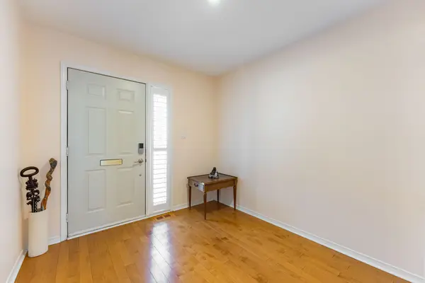 111 Echo DR #2, Glebe - Ottawa East And Area, ON K1S 5K8