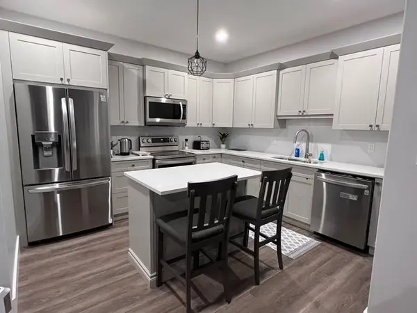 15 Arthur ST #201, Cramahe, ON K0K 1S0