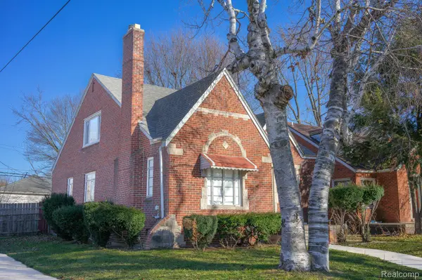 18712 Waltham ST, Detroit, MI 48205