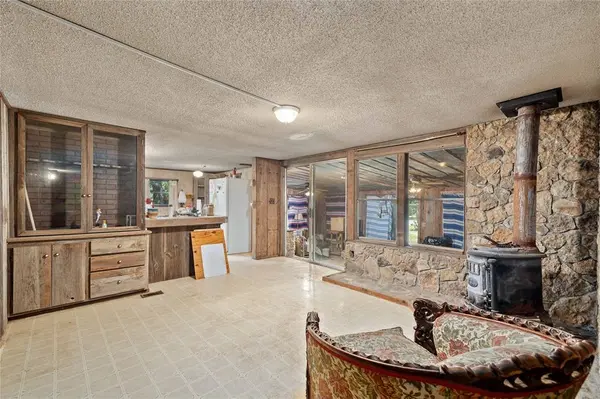 601 Country Oaks Lane, Brownwood, TX 76801