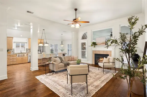 669 Brookhaven Court, Waxahachie, TX 75165