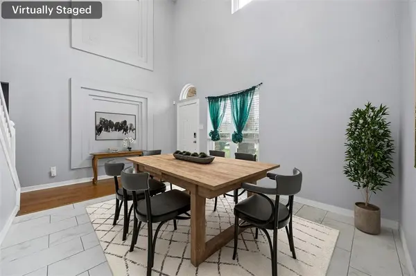 217 Matlock Meadow Drive, Arlington, TX 76002