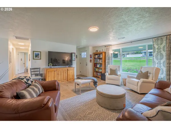 612 NE HIGH ST, Goldendale, WA 98620