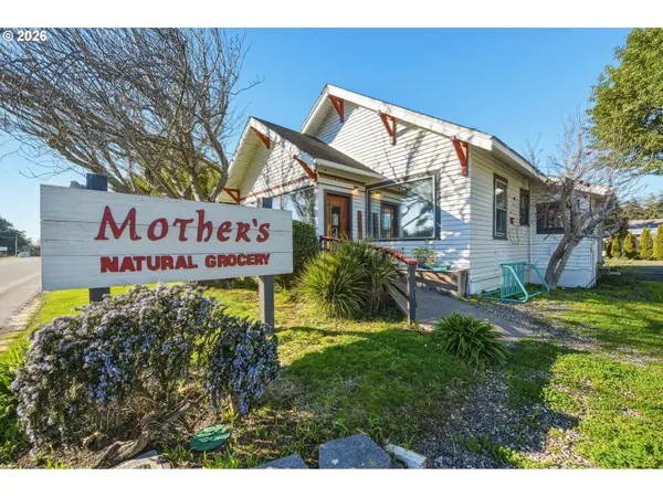 975 2nd ST SE, Bandon, OR 97411