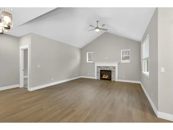 2243 E OTTER LOOP #58, La Center, WA 98629