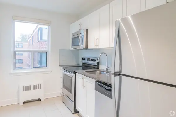 3015 Queen ST #F12, Toronto E06, ON M1N 1A5