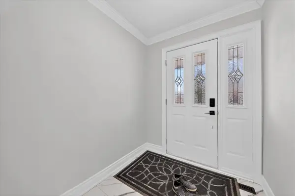 153 Centennial RD, Toronto E10, ON M1C 1Z8