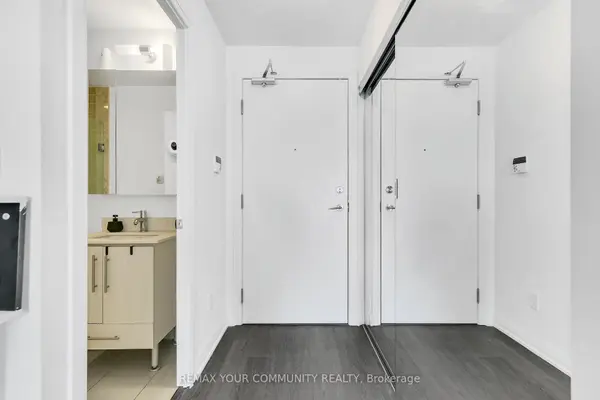 65 Oneida CRES #1807, Richmond Hill, ON L4B 0G9