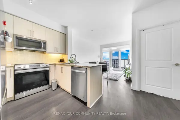 65 Oneida CRES #1807, Richmond Hill, ON L4B 0G9