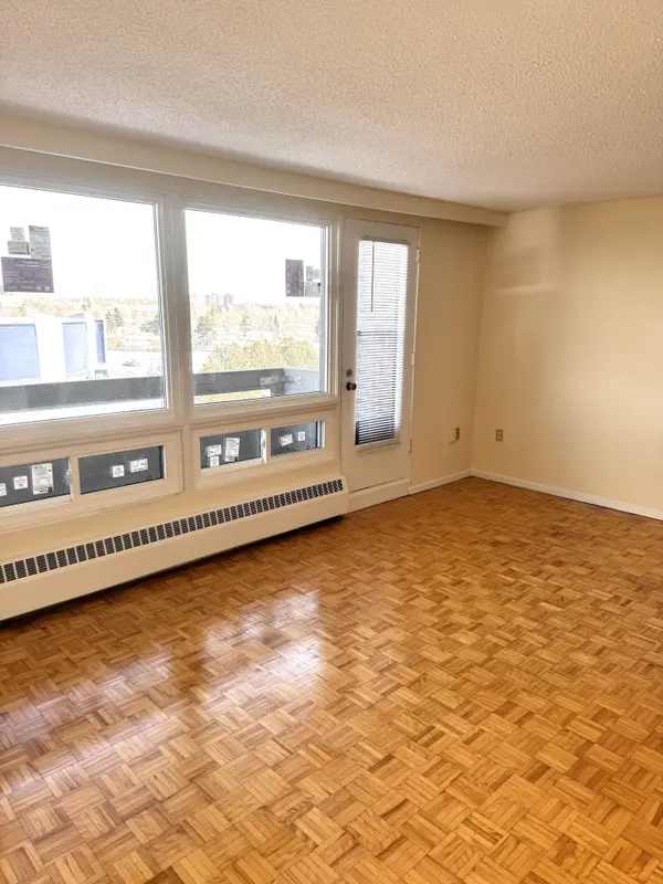 3100 Carling AVE #706, Crystal Bay - Rocky Point - Bayshore, ON K2B 6J6