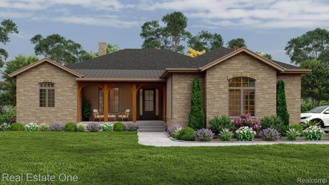 9889 Kingston RDG, Springfield Charter Township, MI 48348