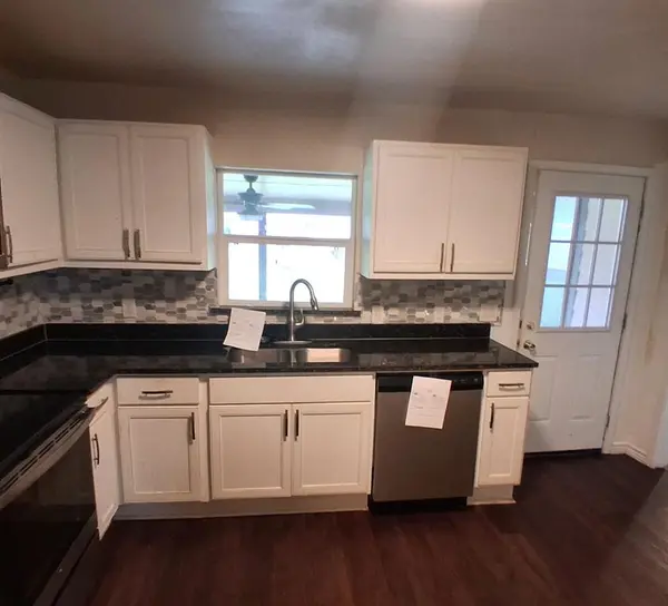 2512 Monroe Street, Commerce, TX 75428