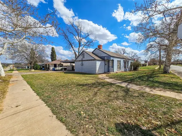 1200 E Twelfth Street, Sweetwater, TX 79556