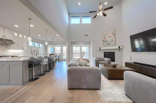 4952 White Lion Lane, Carrollton, TX 75010